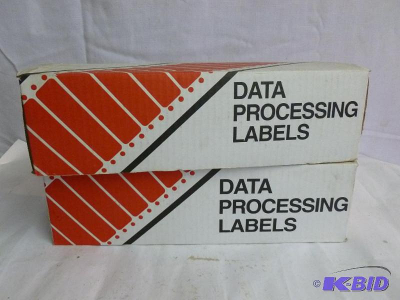lot 86 image: 2 Boxes of Labels - 5,000 in each box