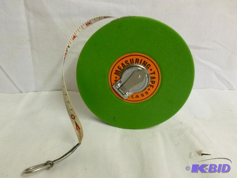 lot 90 image: Fiberglass Measuring Tape