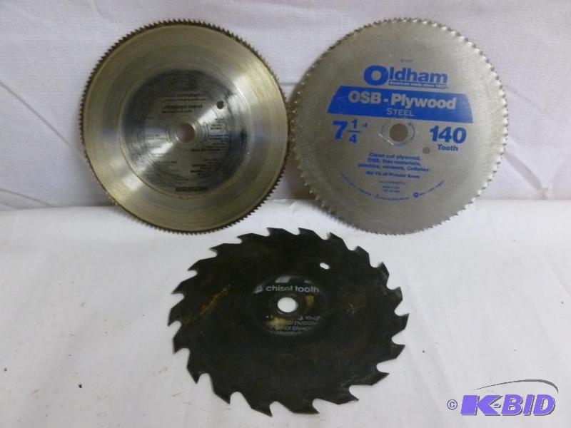 lot 99 image: 3 Blades
