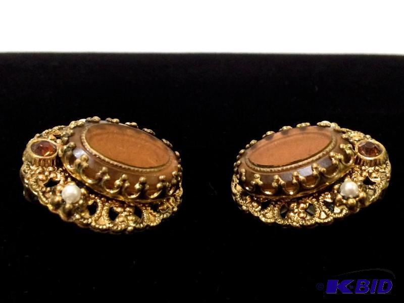 lot 20 image: Vintage clip on earrings marked West Germany