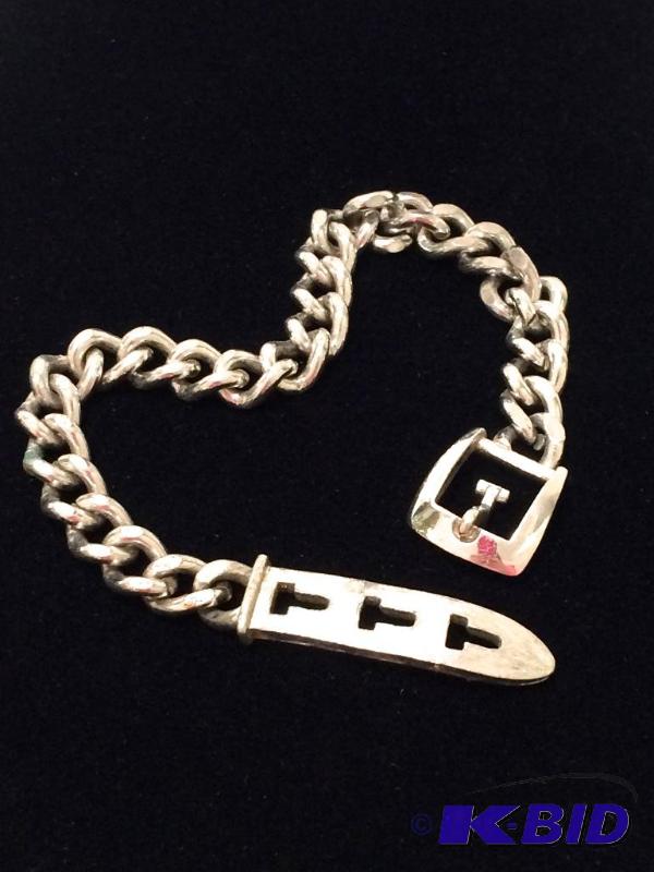lot 5 image: vintage bracelet made to look like a belt