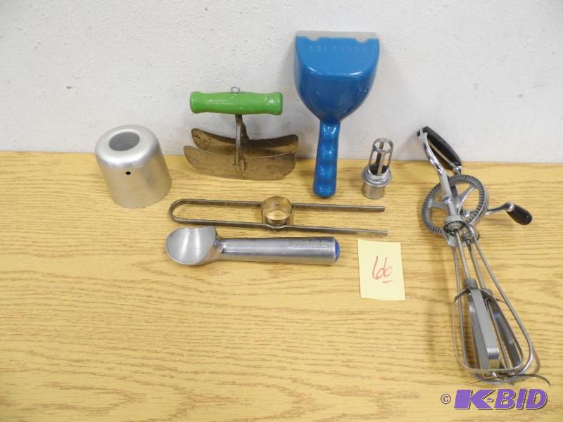 Vintage Kitchen Items