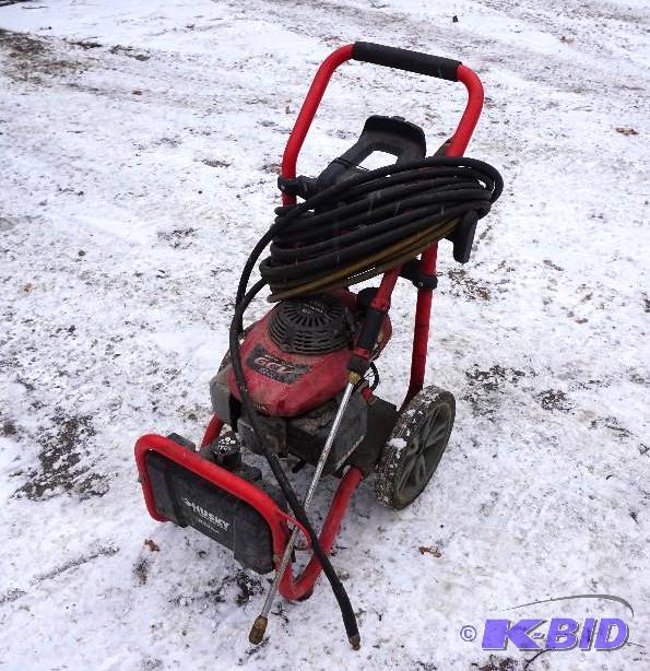 Husky Brand 3000 PSI Pressure Washer   Powere...