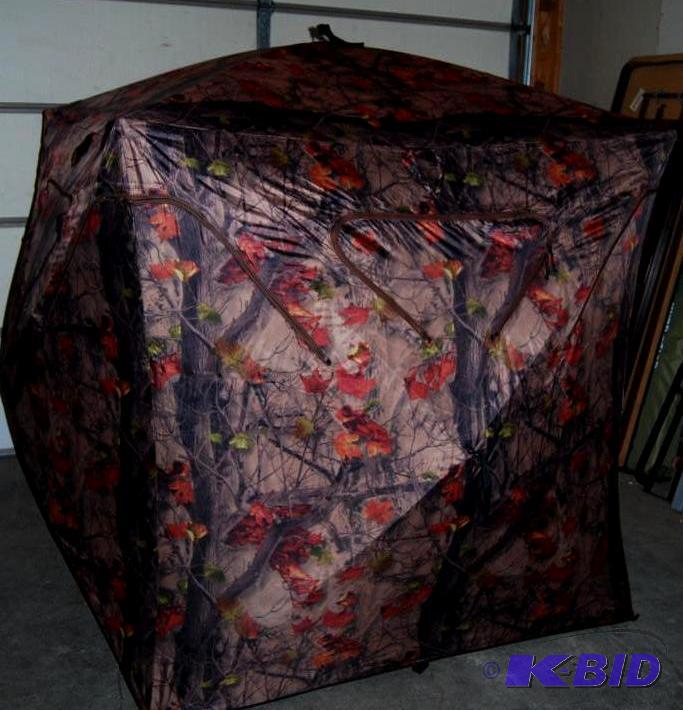 lot 13 image: Five Hub Ground Blind, scent containing, 150D...