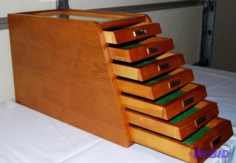 lot 37 image: Collectors Cabinet Display Case, 7 drawers, ...