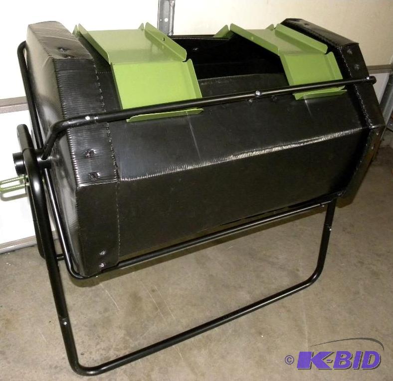 lot 46 image: Compost Tumbler, heavy duty steel frame, blac...