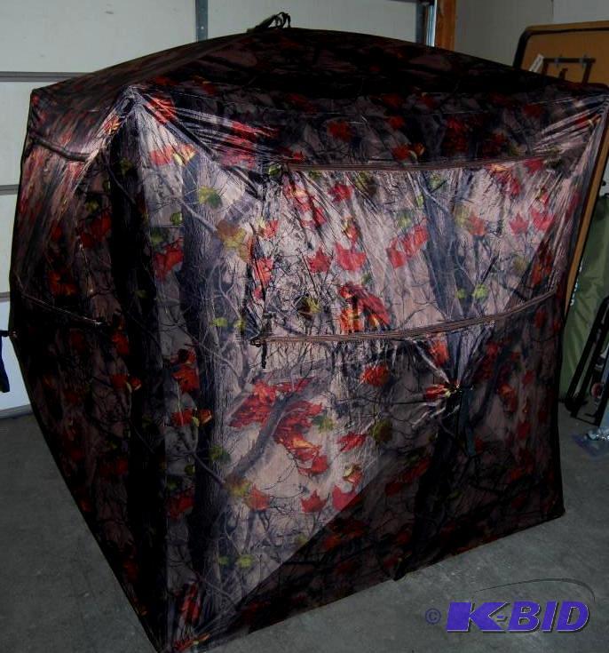 lot 68 image: Five Hub Ground Blind, scent containing, 150D...