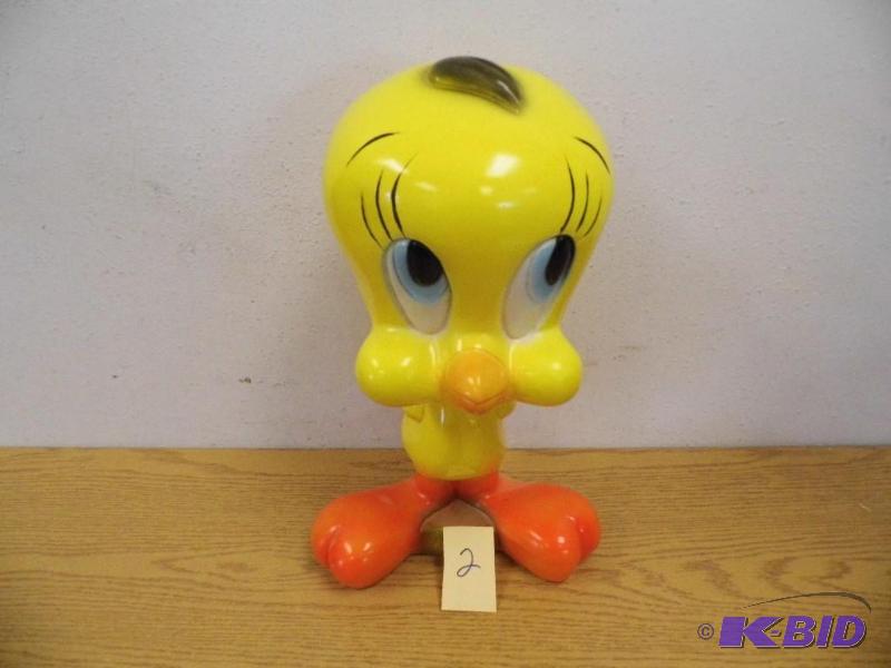 lot 2 image: Tweety Bank