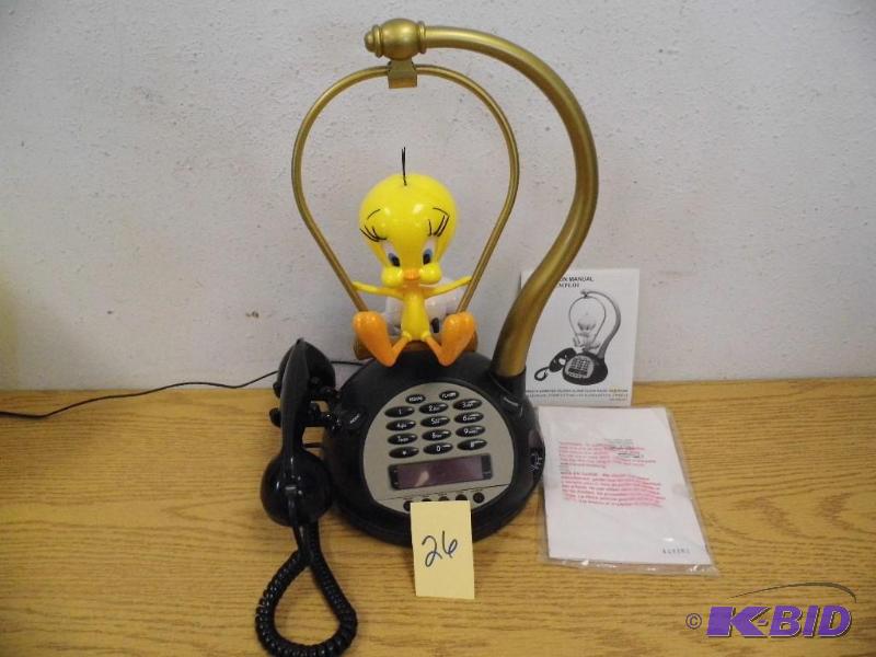 lot 26 image: Phone