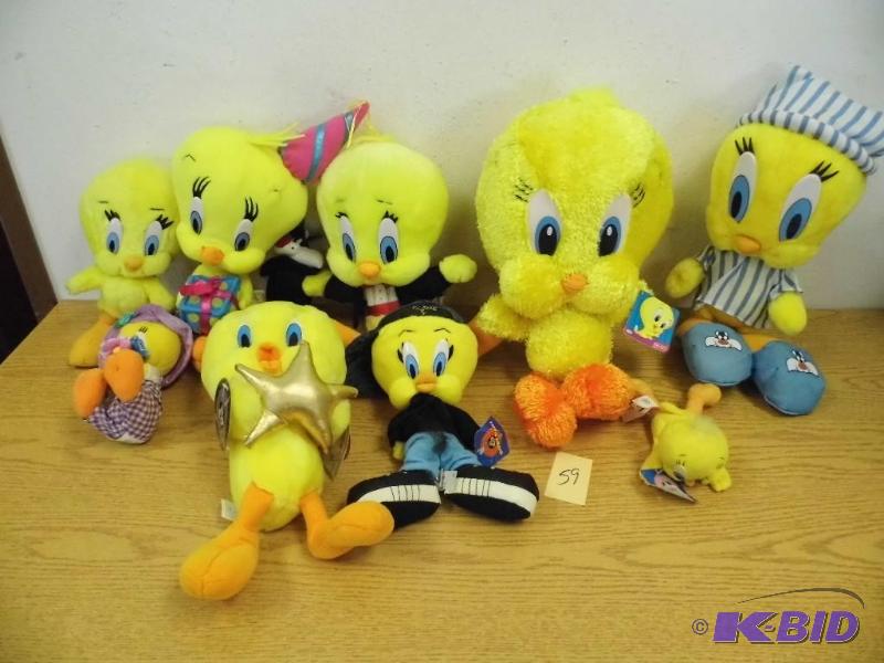 lot 59 image: Plush