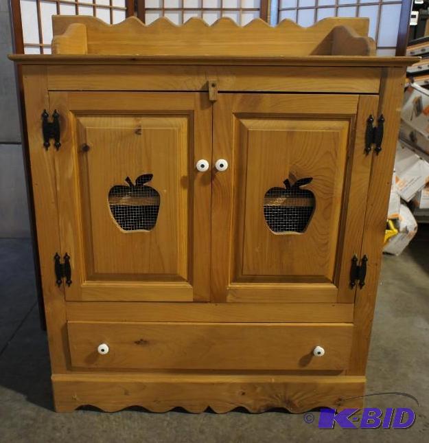 lot 20 image: Country Style Pie Safe -&nbspTwo Door - One ...