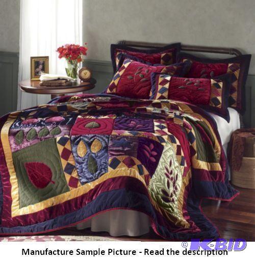 lot 157 image: Queen Size Velvet Dreams Quilt - 86 x 86 Quil...