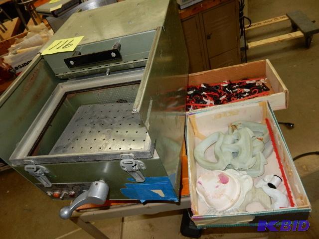 lot 116 image: Power Lab Vacuum Former