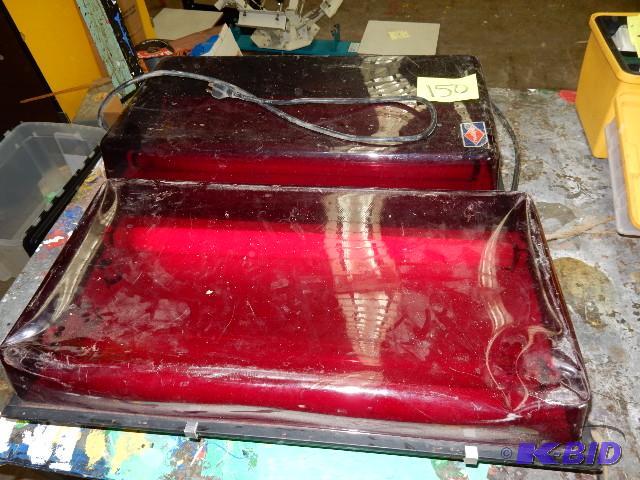 lot 150 image: 2, Nuarc Dark Room Lights
