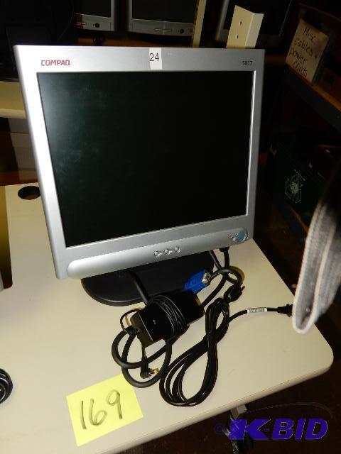 lot 169 image: Compaq 5017 Flat Screen Monitor