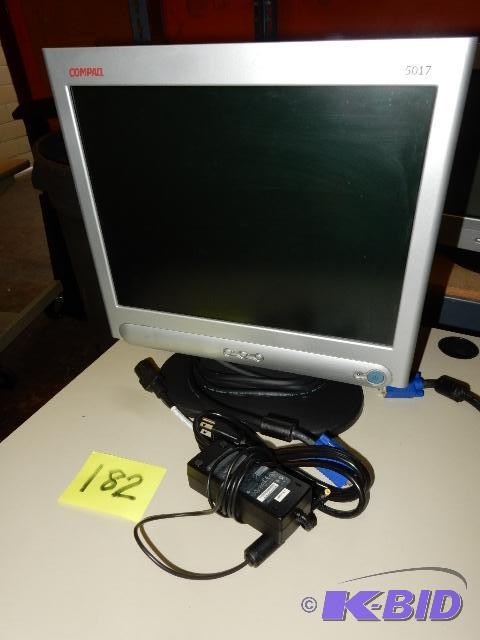 lot 182 image: Compaq 5017 Flat Screen Monitor