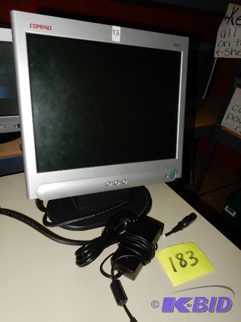 lot 183 image: Compaq 5017 Flat Screen Monitor