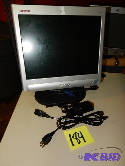 lot 184 image: Compaq 5017 Flat Screen Monitor