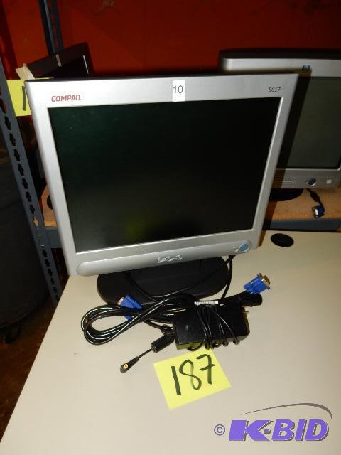 lot 187 image: Compaq 5017 Flat Screen Monitor