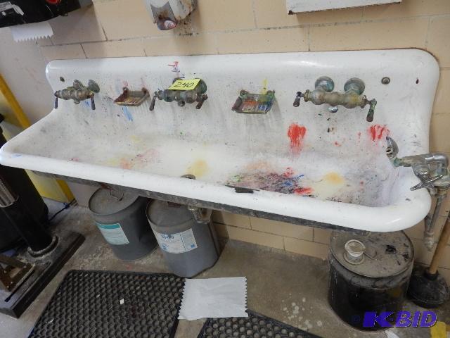 lot 240 image: Cast Iron Enamel Sink