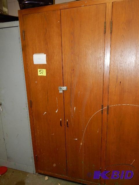 lot 51 image: Wood Cabinet