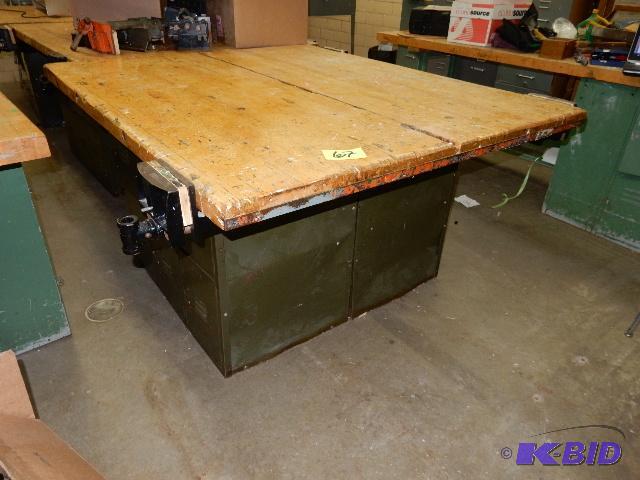 lot 67 image: 4 Station Work bench, Butcher Block