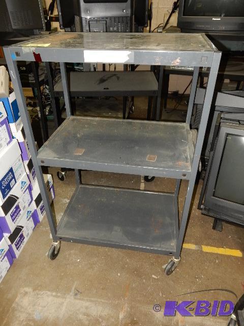 lot 99 image: Classroom Equipment