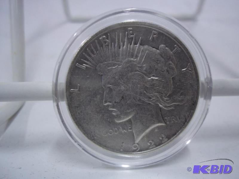 1922 Peace Dollar In Capsule...