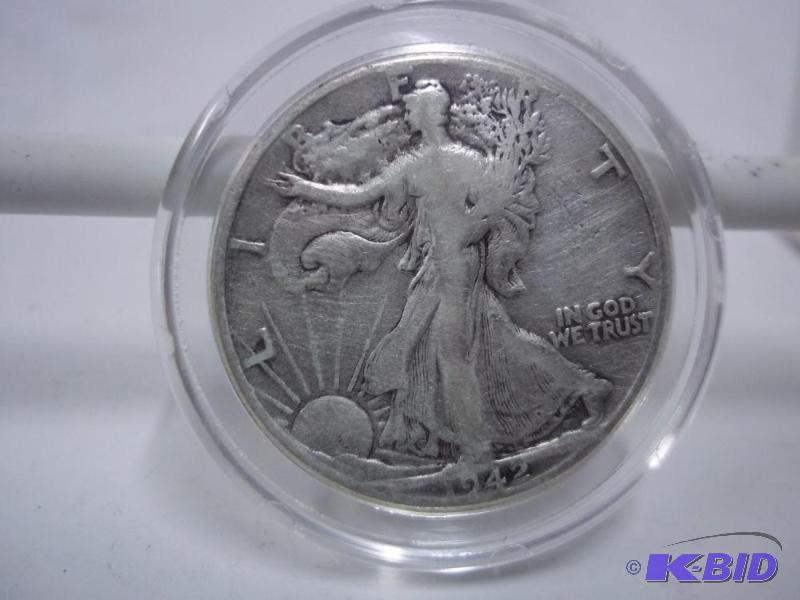 1942 P Silver Dollar In capsule...
