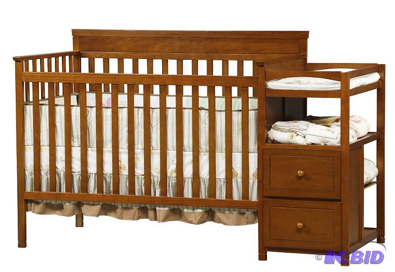 Delta 4-in-1 Crib