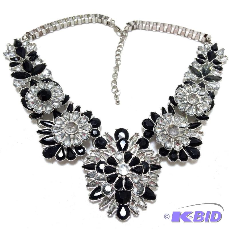 Large vintage Jeweled necklace for spare parts