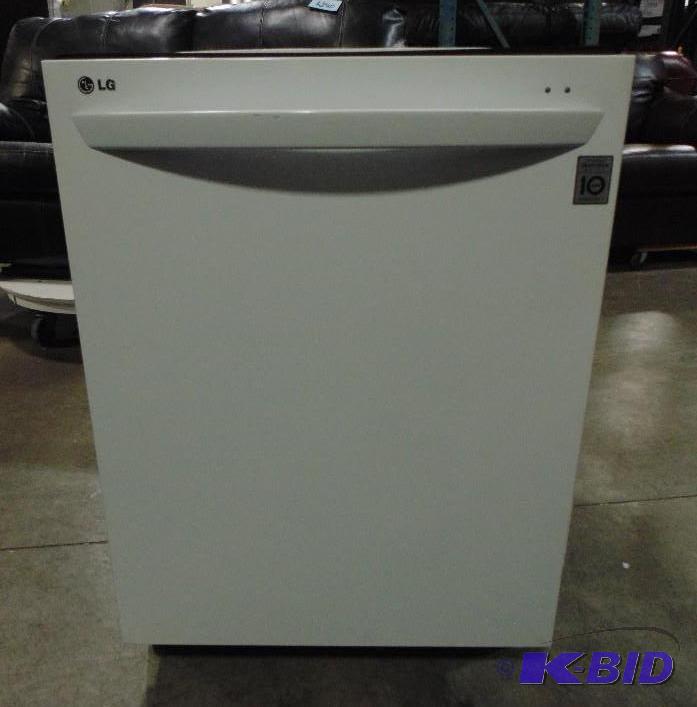 New LG Dishwasher Model # (LDF7774WW) - 24&qu...