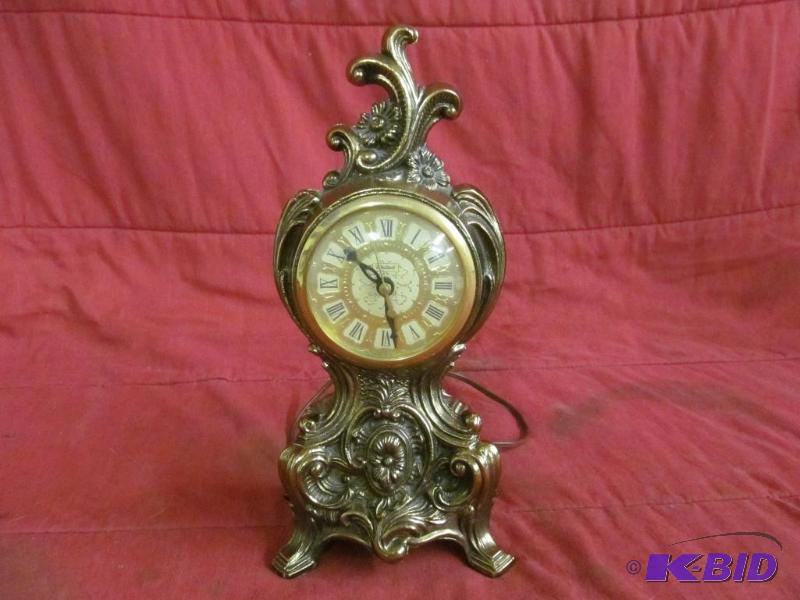 lot 160 image: Clock