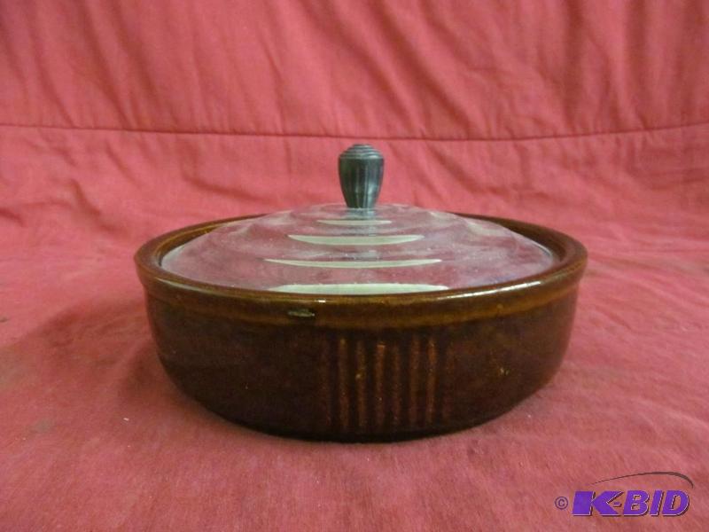 lot 173 image: Stoneware