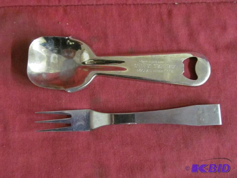 lot 200 image: Utensils