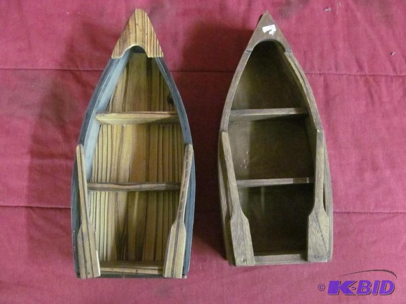 lot 214 image: Shelf