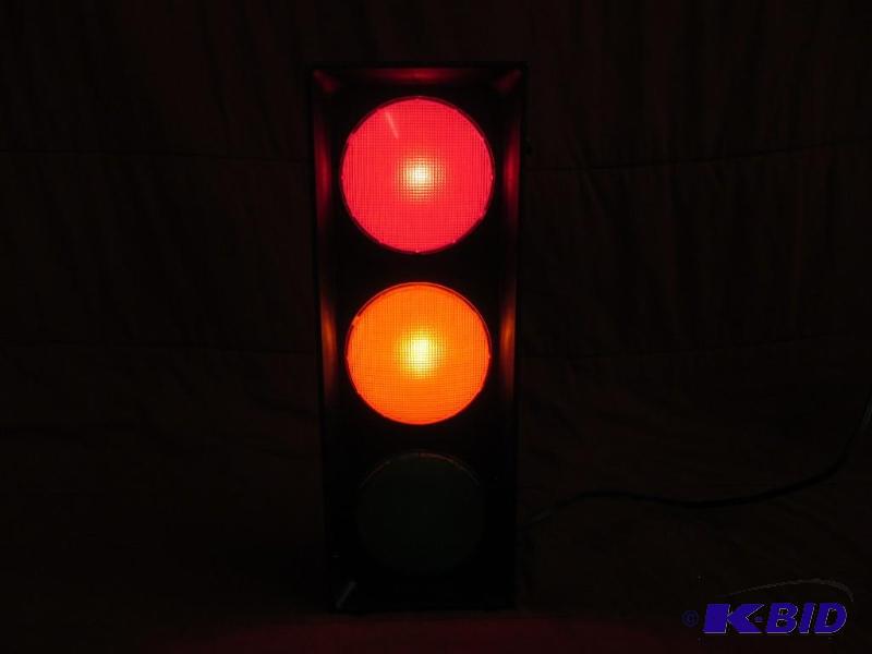 lot 217 image: Light