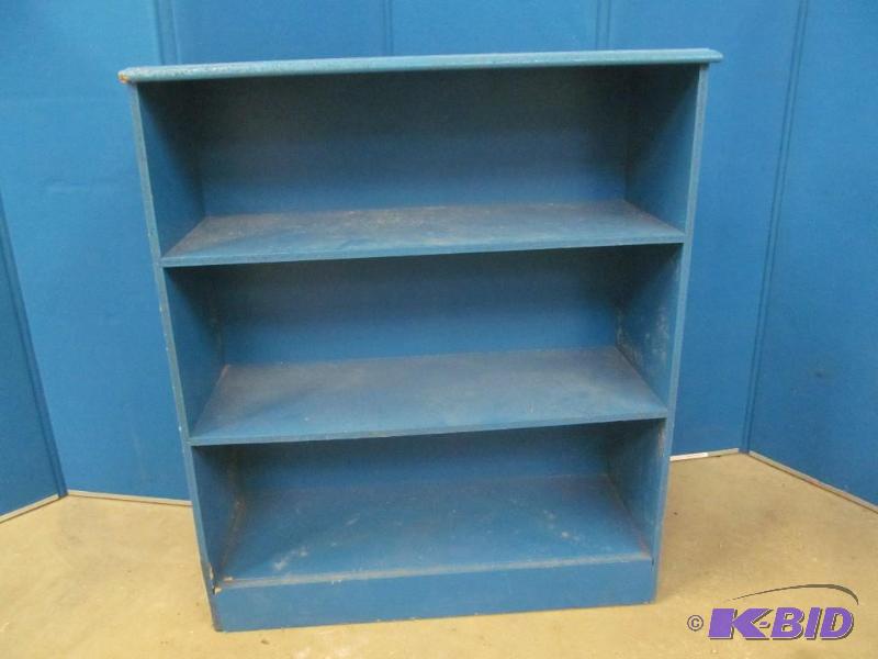 lot 249 image: Shelf