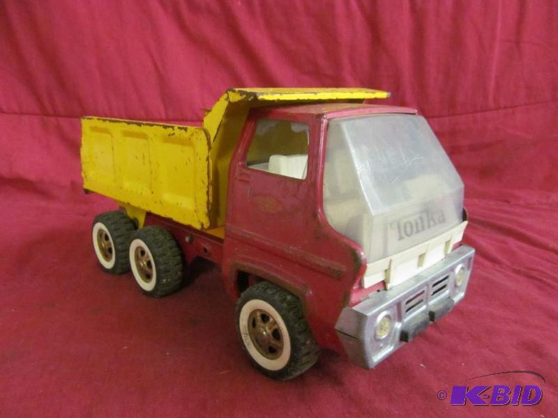 lot 88 image: Toy