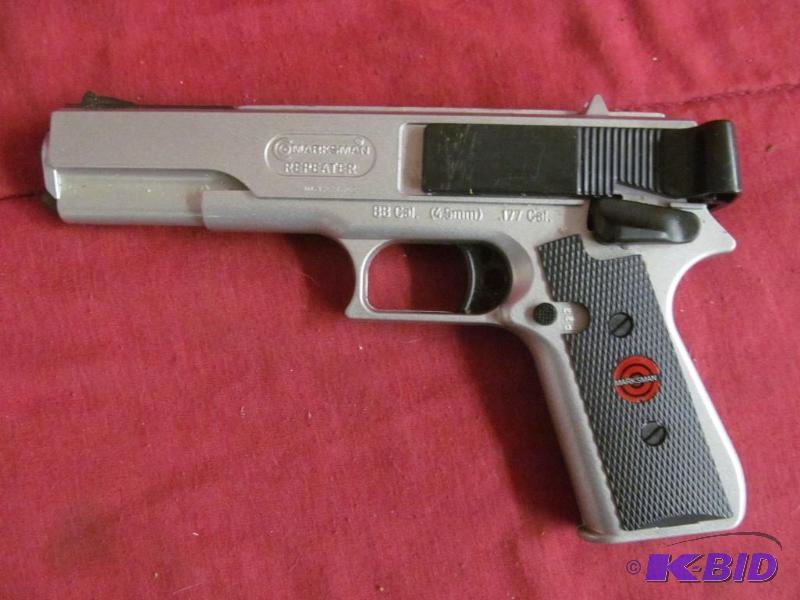 lot 92 image: Gun