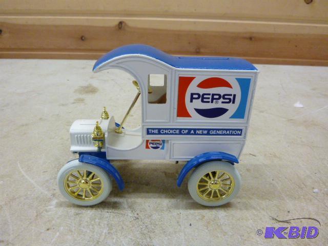 lot 101 image: Pepsi Die Cast Bank Car...