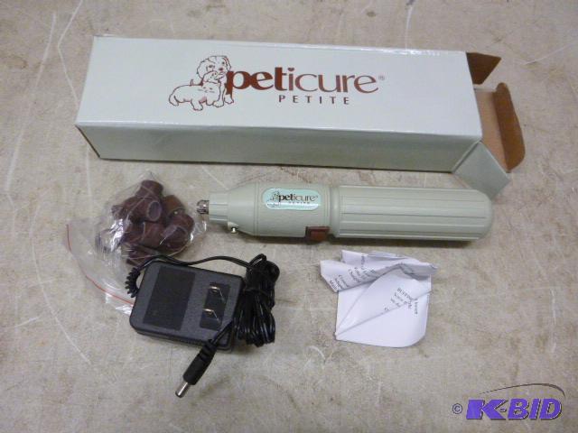 lot 121 image: Peticure Petite Pet Nail Groomer...