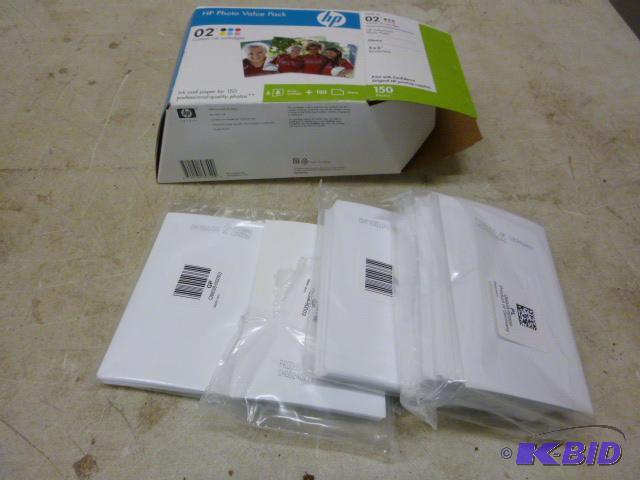 lot 33 image: HP Photo Paper 4" X 6" glossy....