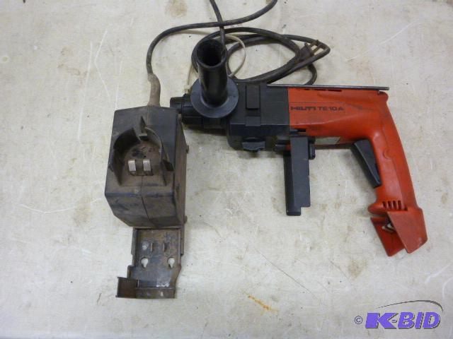 lot 63 image: Hilti TE10A Hammer Drill 36 volt, with charge...