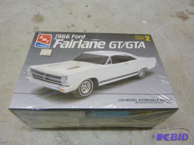 lot 84 image: 1966 Ford Fairlane GTGTA AMT ERTL model car....