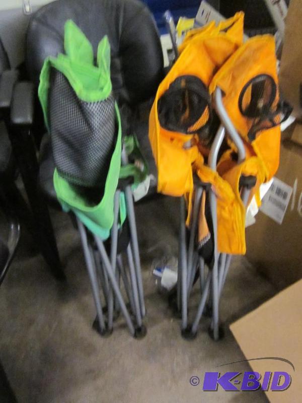 lot 19 image: Lot of (2) fold out portable chairs, in great...