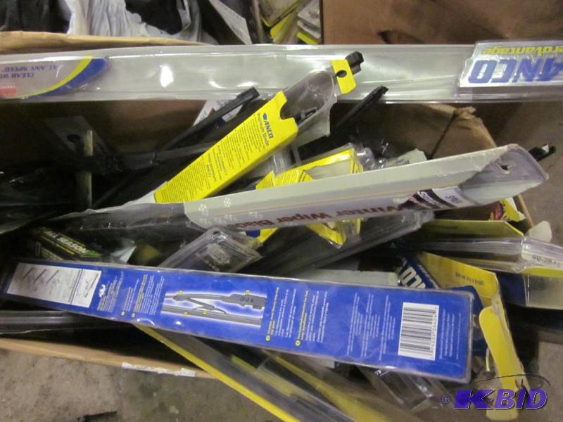 lot 23 image: Large box of windshield wipers, all different...