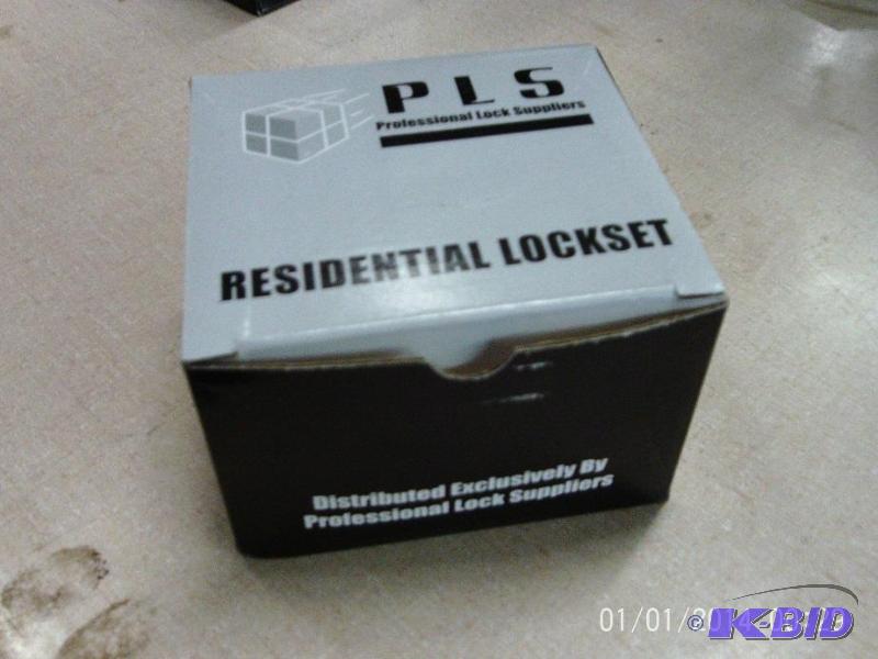lot 68 image: PLS residential dead&nbspbolt lock set, new ...