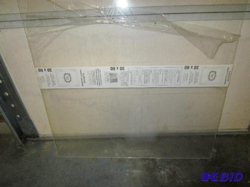 PlexiGlass