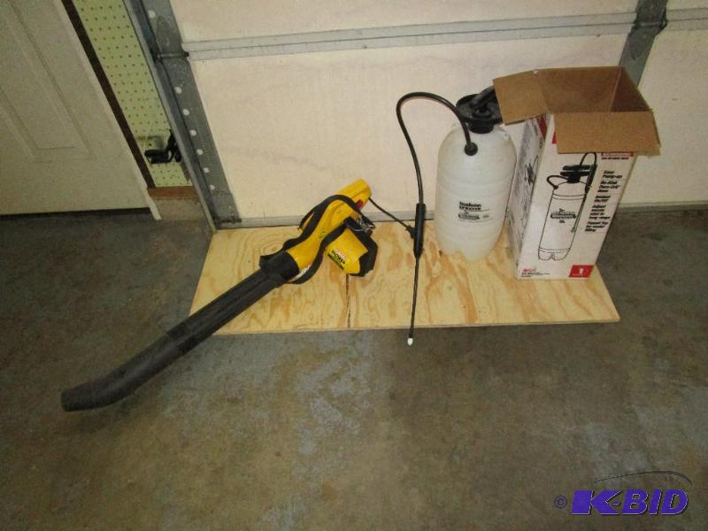 Leaf Blower